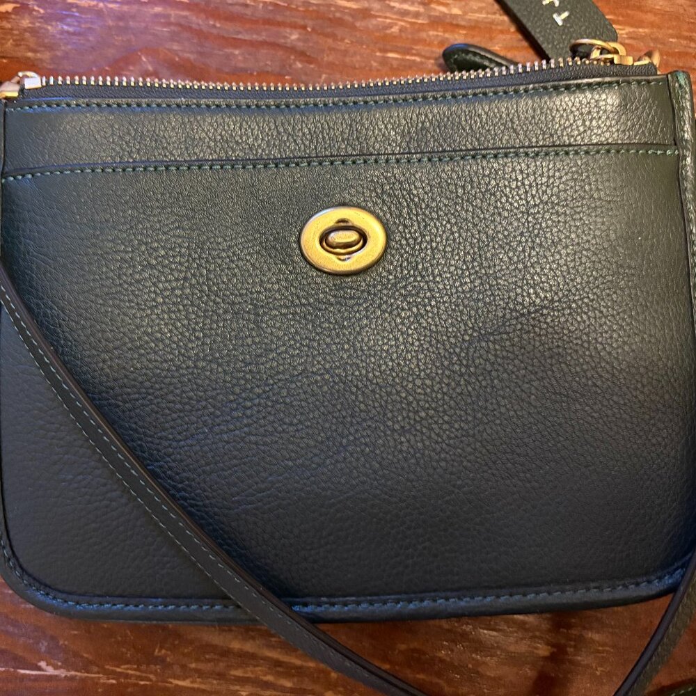 RARE Gently Used Coach Slim Turnlock Crossbody